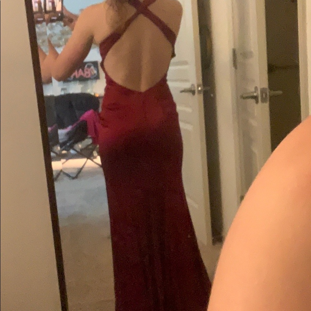 Dress - Picture 3 of 3